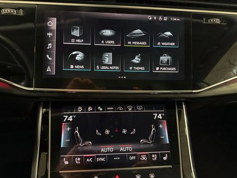 Used 2023 Audi Q8 Prestige AWD/4WD image 12