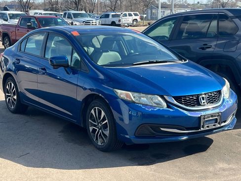 Used 2015 Honda Civic EX image 2