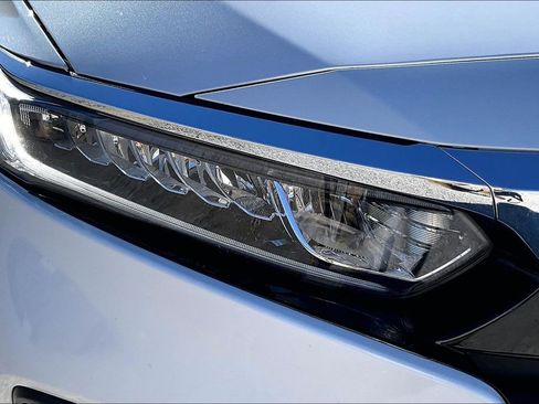 Used 2019 Honda Accord LX image 30