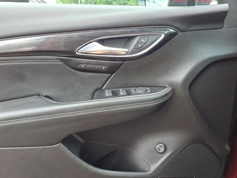 Used 2023 Buick Envision Essence FWD image 13