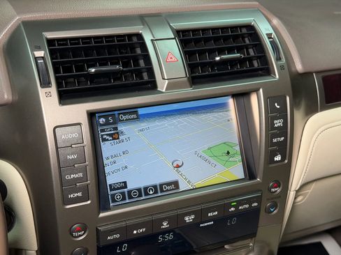 Used 2016 Lexus GX 460 image 48