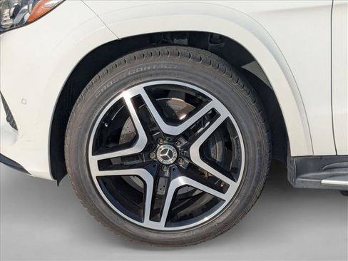 Used 2018 Mercedes-Benz GLS 550 4MATIC image 19