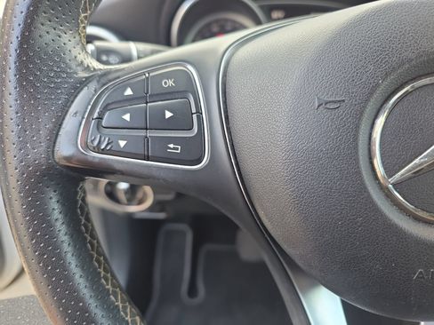 Used 2018 Mercedes-Benz CLA 250 image 16