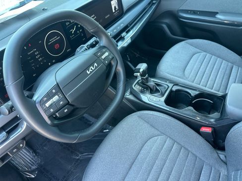 Used 2025 Kia K4 EX FWD image 10