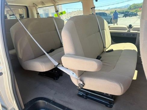 Used 2011 Ford E-350 and Econoline 350 XLT RWD image 6