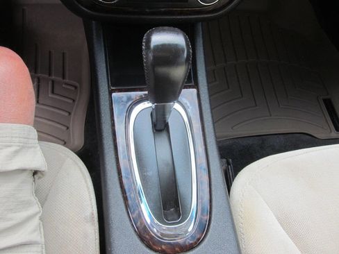 Used 2012 Chevrolet Impala LT FWD image 23