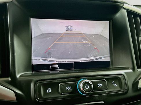 Used 2022 GMC Terrain SLE w/ Driver Convenience Package FWD image 11