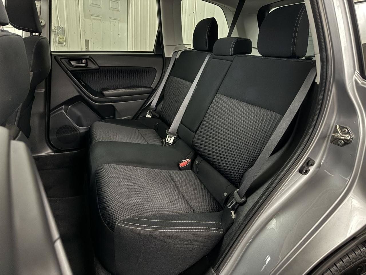 Used 2018 Subaru Forester 2.5i Premium w/ All-Weather Package AWD/4WD image 8