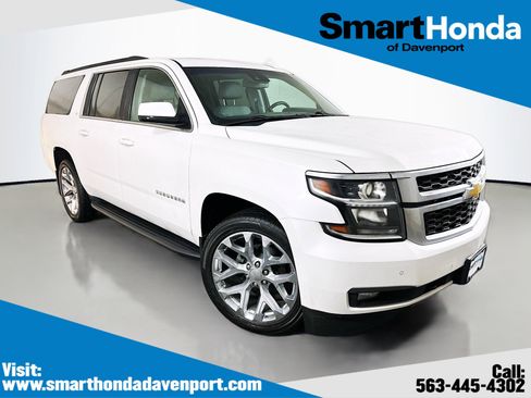 Used 2019 Chevrolet Suburban LT image 1