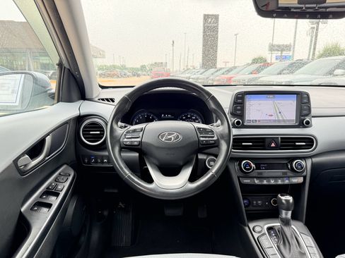 Used 2019 Hyundai Kona Ultimate FWD image 11