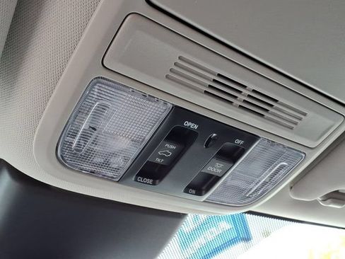 Certified 2026 Honda Odyssey Elite image 23