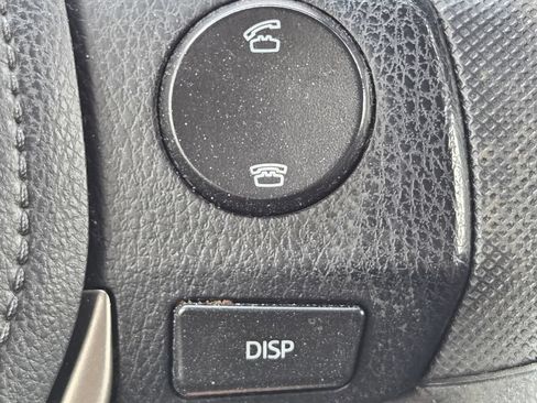 Used 2013 Toyota RAV4 LE AWD/4WD image 15