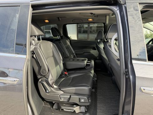 Used 2023 Honda Odyssey Elite image 23