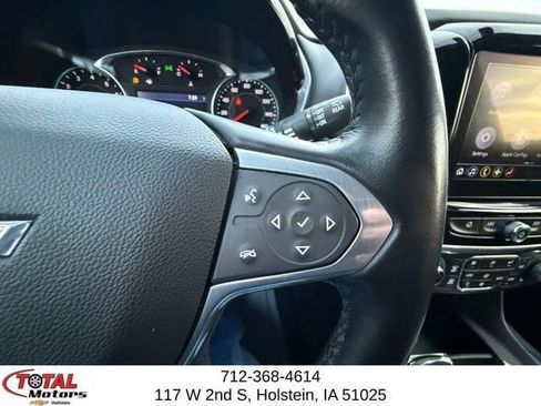 Used 2021 Chevrolet Traverse LT FWD image 21