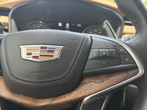 Used 2022 Cadillac XT5 Premium Luxury w/ Platinum Package FWD image 27