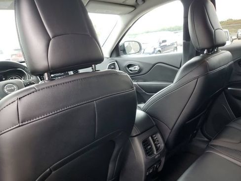 Used 2022 Jeep Cherokee Latitude Lux AWD/4WD image 30