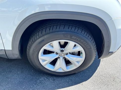 Used 2018 Volkswagen Atlas SE AWD/4WD image 10