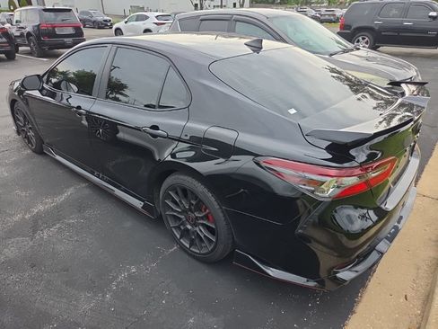 Used 2022 Toyota Camry TRD w/ TRD Package w/JBL Audio FWD image 4