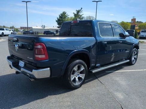 Used 2022 RAM 1500 Laramie AWD/4WD image 4