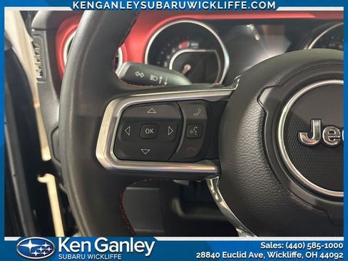 Used 2022 Jeep Wrangler Unlimited Rubicon w/ Cold Weather Group AWD/4WD image 14