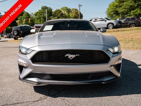 Used 2022 Ford Mustang Premium RWD image 2