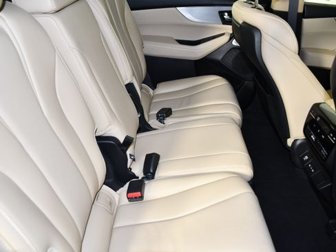 Certified 2025 Acura MDX SH-AWD w/ Technology Package image 45