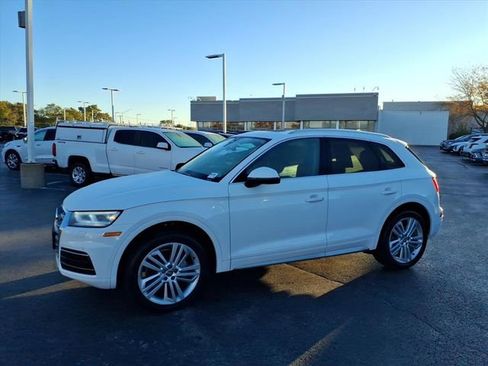 Used 2019 Audi Q5 2.0T Premium Plus w/ Premium Plus Package image 13