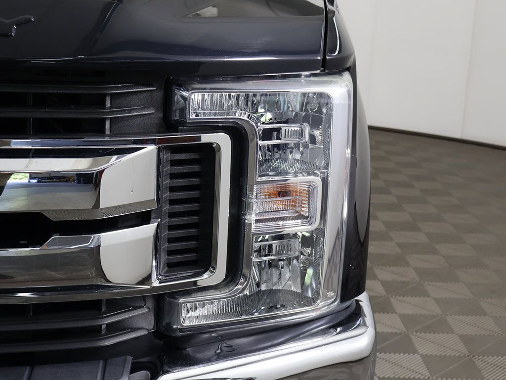 Used 2019 Ford F250 XLT w/ XLT Premium Package AWD/4WD image 12