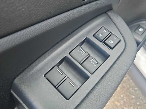 Used 2026 Honda Ridgeline Black Edition image 15
