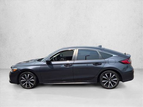 Used 2024 Honda Civic EX-L image 9