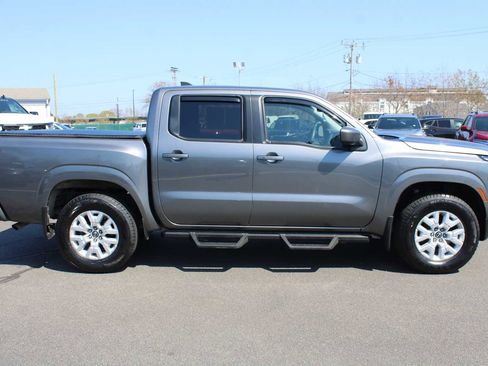 Used 2023 Nissan Frontier SV w/ SV Convenience Package AWD/4WD image 8