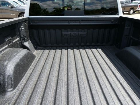 New 2026 GMC Sierra 1500 Elevation w/ Elevation Premium Package AWD/4WD image 8