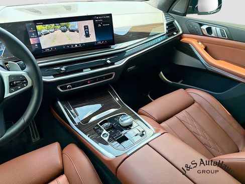 Used 2025 BMW X7 xDrive40i w/ Executive Package AWD/4WD image 30