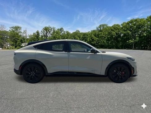 Used 2025 Ford Mustang Mach-E Premium w/ Sport Appearance Package AWD/4WD image 10