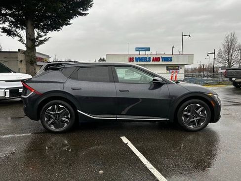 New 2025 Kia EV6 Light image 10