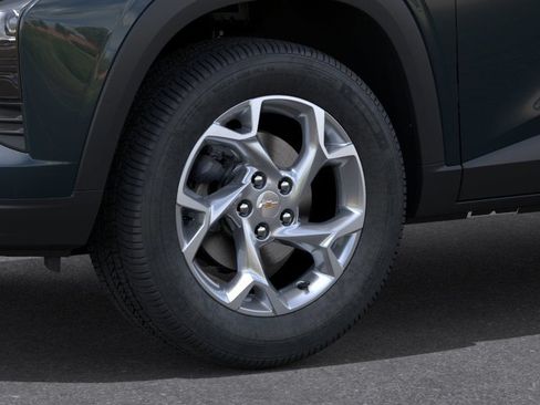 New 2026 Chevrolet Trax LS w/ LS Convenience Package FWD image 9