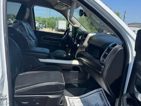 Used 2023 RAM 2500 Laramie AWD/4WD image 21