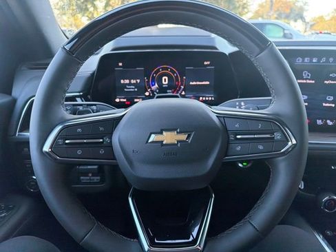 New 2026 Chevrolet Suburban High Country image 29