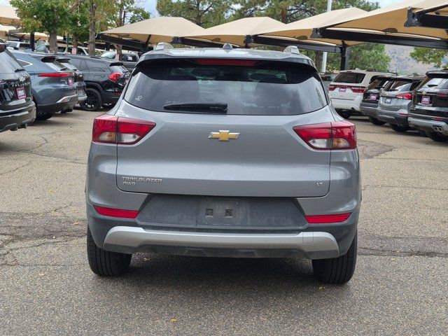 Used 2025 Chevrolet TrailBlazer LT AWD/4WD image 6