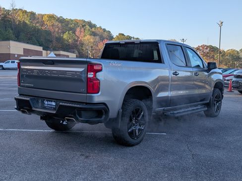 Used 2021 Chevrolet Silverado 1500 LT Trail Boss w/ Bed Protection Package image 9