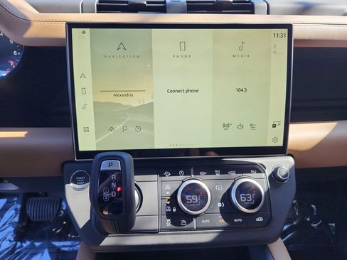 Used 2026 Land Rover Defender 110 S AWD/4WD image 15