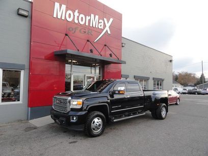 Used 2019 GMC Sierra 3500 Denali w/ Duramax Plus Package