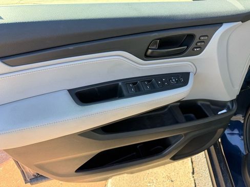 Used 2022 Honda Odyssey EX-L image 7