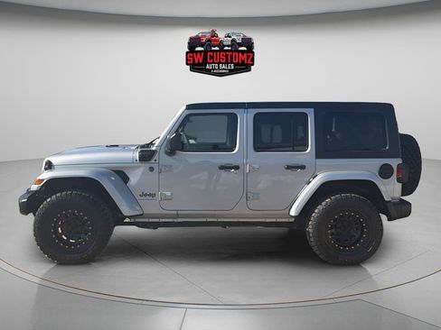 Used 2024 Jeep Wrangler Unlimited w/ Convenience Group image 4