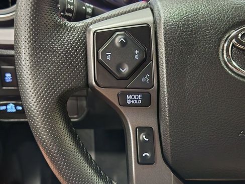 Used 2021 Toyota Tacoma TRD Sport w/ Technology Package image 48