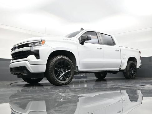 Used 2023 Chevrolet Silverado 1500 RST w/ LPO, Dark Essentials Package RWD image 19