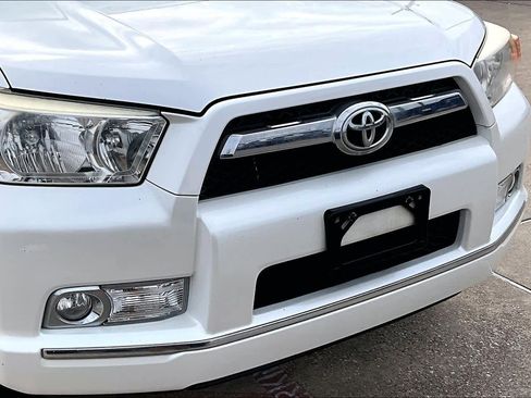 Used 2013 Toyota 4Runner SR5 w/ Premium Pkg RWD image 29