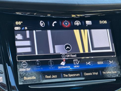 Used 2019 Cadillac Escalade ESV Platinum image 45