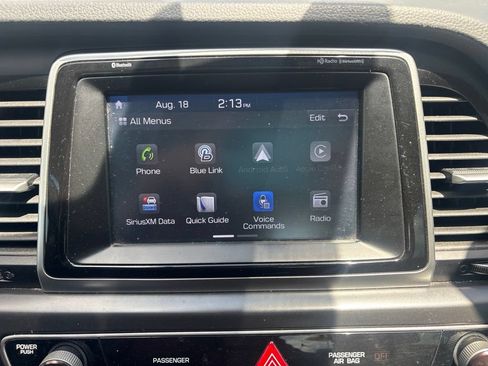 Used 2018 Hyundai Sonata SEL w/ Tech Package 04 FWD image 19