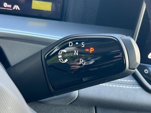 New 2026 Volkswagen Tiguan SE AWD/4WD image 20